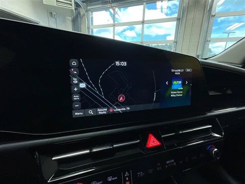 Used 2023 Kia Niro Wind FWD image 19
