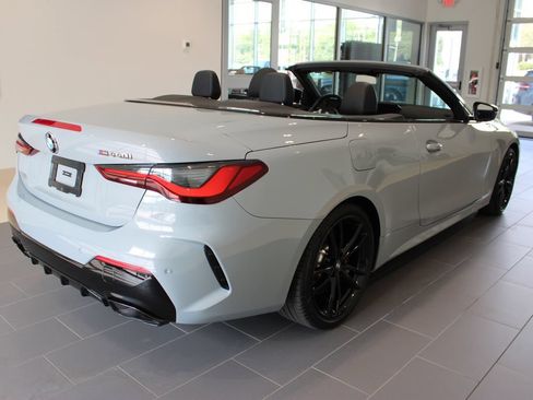 Used 2024 BMW M440i Convertible w/ Shadowloine Package RWD image 25