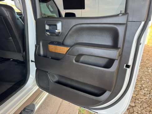 Used 2018 Chevrolet Silverado 1500 LTZ w/ Texas Edition image 20