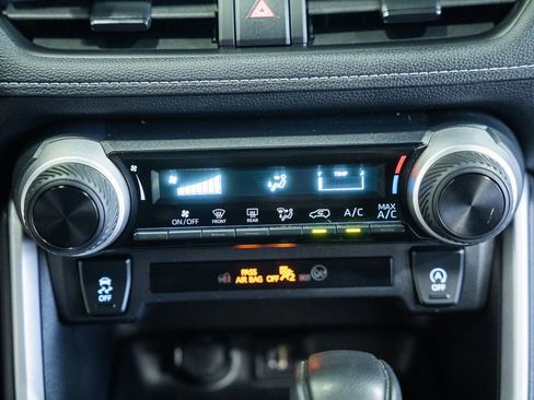 Used 2024 Toyota RAV4 LE image 19