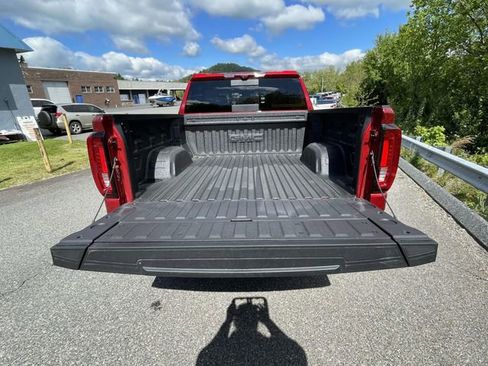 New 2026 GMC Sierra 1500 AT4 w/ AT4 Premium Package AWD/4WD image 11