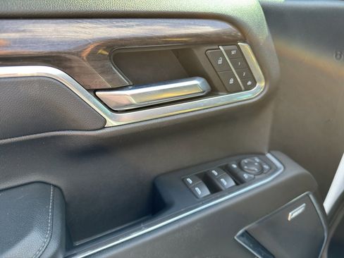 Used 2022 Chevrolet Silverado 1500 LTZ w/ Technology Package image 21