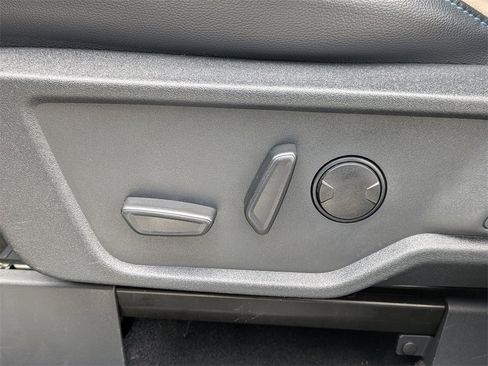 Used 2022 Ford Bronco Wildtrak image 21