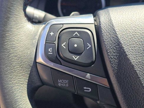 Used 2017 Toyota Camry SE w/ Moonroof Package FWD image 27