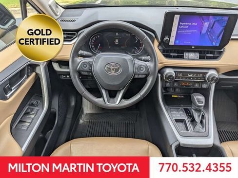 Used 2023 Toyota RAV4 XLE Premium FWD image 16