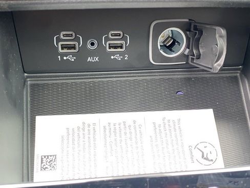 New 2025 Jeep Grand Cherokee L Altitude image 23