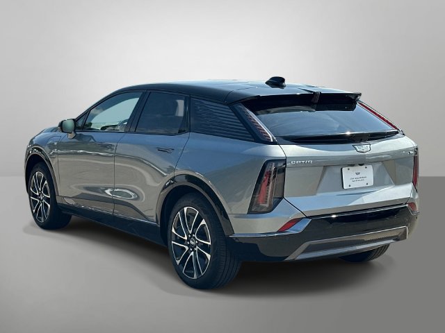 New 2027 Cadillac Optiq Sport w/ LPO, Floor Liner Package AWD/4WD image 16