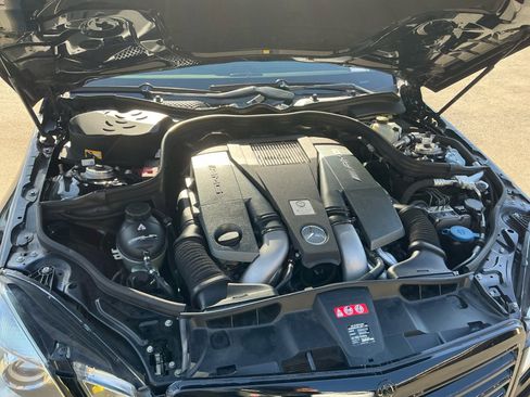 Used 2013 Mercedes-Benz E 63 AMG Sedan image 23