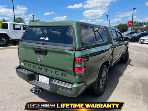 Used 2022 Nissan Frontier SV w/ Technology Package RWD image 8