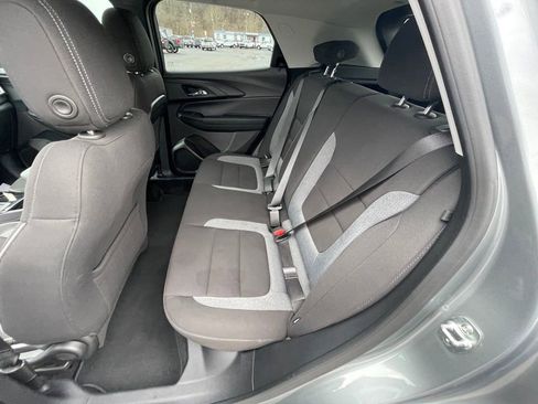 Used 2025 Chevrolet TrailBlazer LT image 18