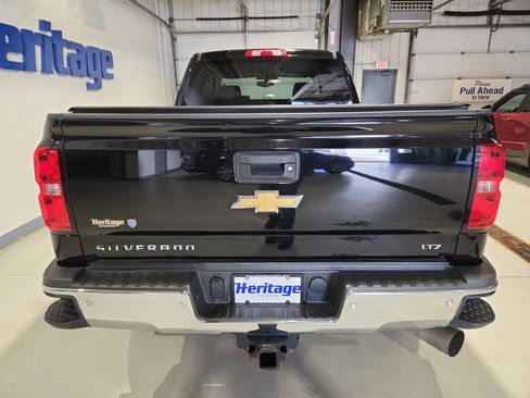 Used 2016 Chevrolet Silverado 2500 LTZ w/ Duramax Plus Package image 28