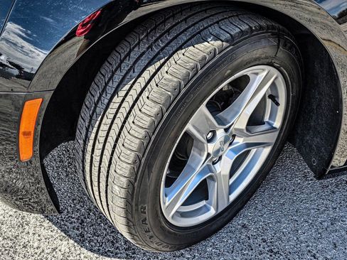 Certified 2023 Chevrolet Camaro LT w/ Technology Package image 8