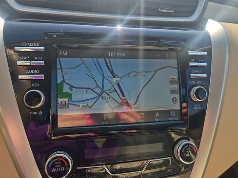 Used 2018 Nissan Murano Platinum image 23