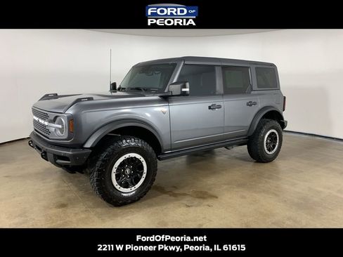 Used 2023 Ford Bronco Badlands AWD/4WD image 1