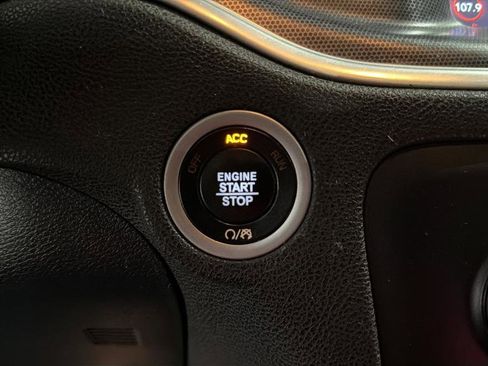 Used 2018 Dodge Charger R/T image 23