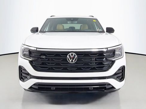 New 2026 Volkswagen Atlas Cross Sport SEL R-Line AWD/4WD image 2