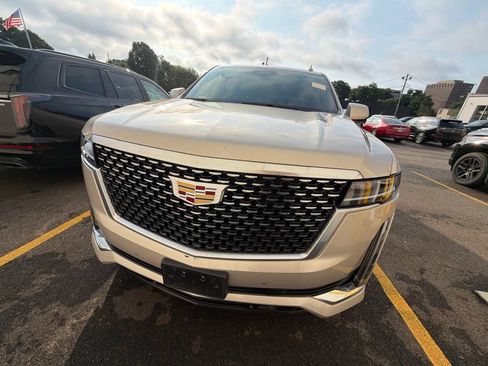 Used 2022 Cadillac Escalade Premium Luxury w/ Touring Package AWD/4WD image 2