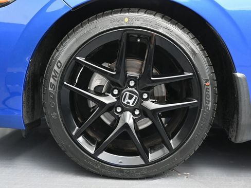 Used 2024 Honda Civic Sport image 9
