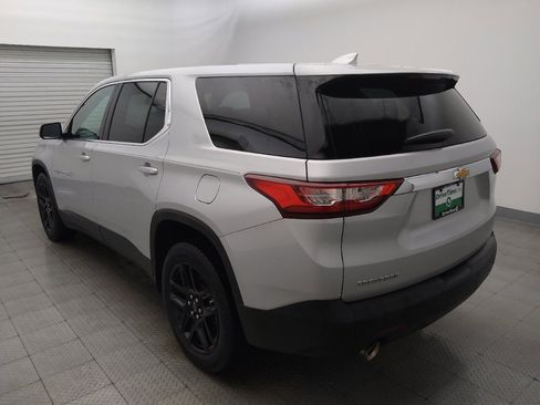 Used 2020 Chevrolet Traverse LS FWD image 5