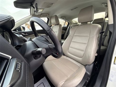 Used 2017 MAZDA MAZDA6 Touring image 22