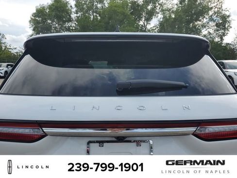 New 2026 Lincoln Corsair Premiere image 16