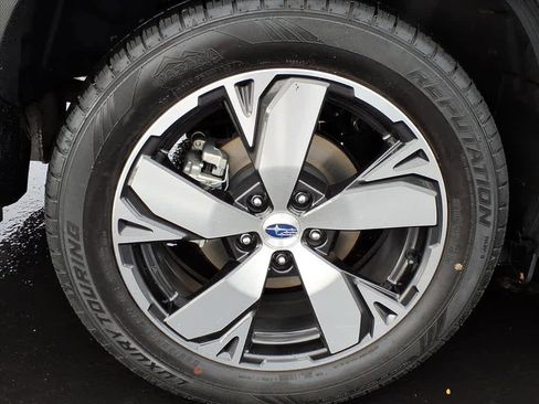 Used 2020 Subaru Forester Touring image 10