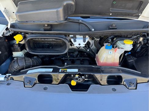 Used 2016 RAM ProMaster 2500 w/ Interior Convenience Group image 8