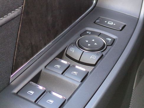 New 2026 Ford F350 Lariat w/ Black Appearance Package image 23