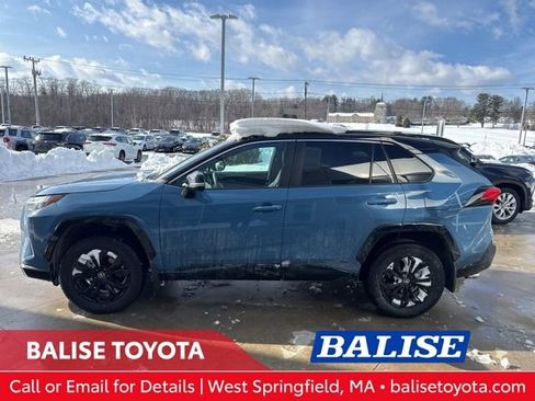 Used 2025 Toyota RAV4 XSE image 5