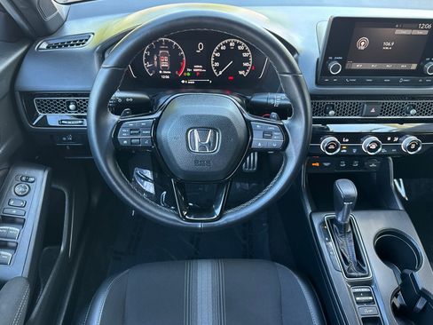 Used 2025 Honda Civic Sport image 29