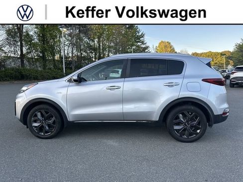 Used 2020 Kia Sportage S AWD/4WD image 2