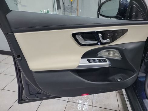 Used 2025 Mercedes-Benz E 450 4MATIC All-Terrain Wagon image 37