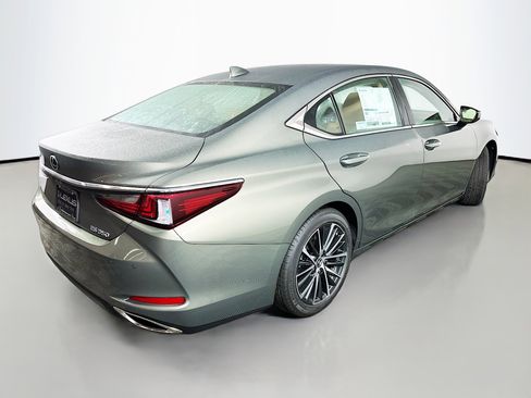 New 2025 Lexus ES 350 w/ Premium Package image 7