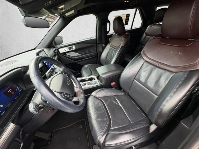 Used 2020 Ford Explorer Platinum w/ Premium Technology Package AWD/4WD image 17