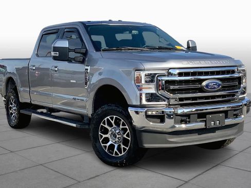 Used 2020 Ford F250 Lariat w/ Lariat Ultimate Package AWD/4WD image 3