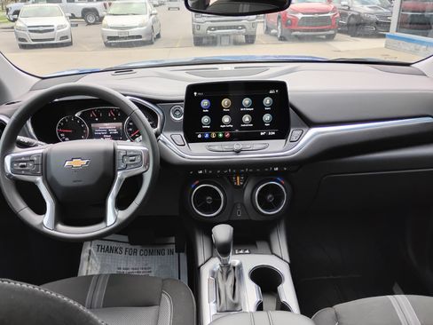 Used 2024 Chevrolet Blazer LT w/ Convenience Package FWD image 16