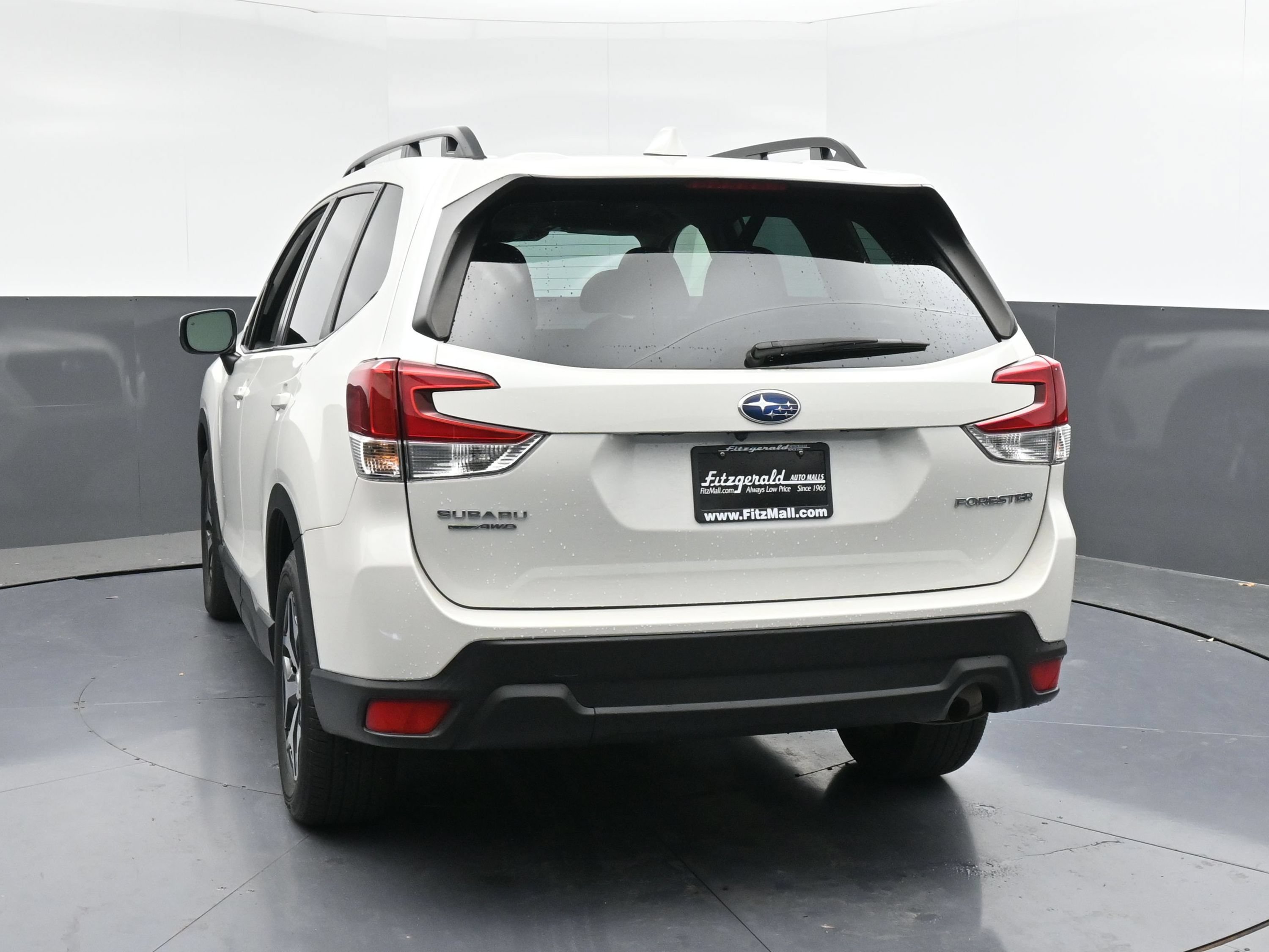 Used 2023 Subaru Forester Premium AWD/4WD image 7