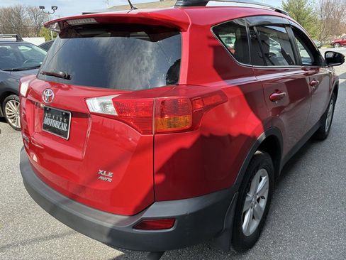 Used 2013 Toyota RAV4 XLE image 4