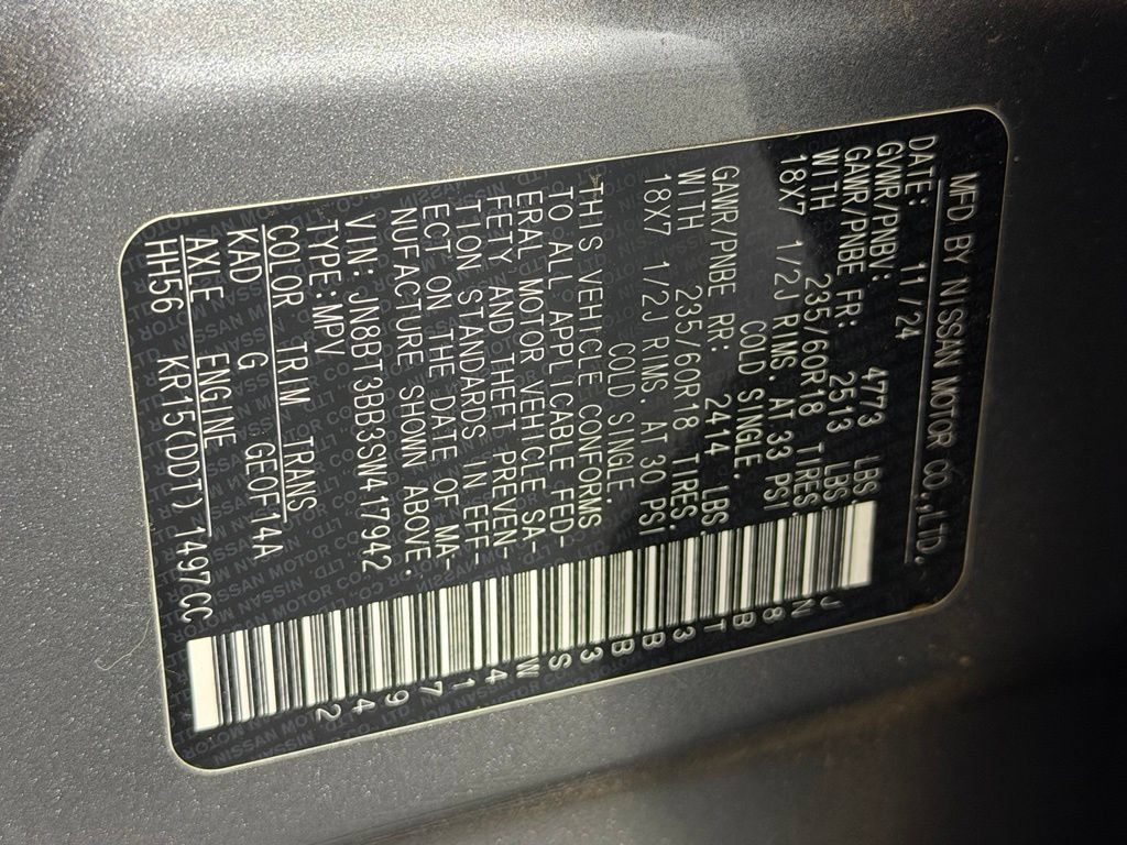 Used 2025 Nissan Rogue SV AWD/4WD image 23