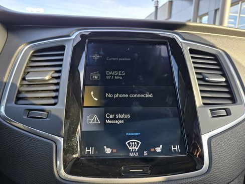 Used 2019 Volvo XC90 T6 Momentum w/ Advanced Package image 27