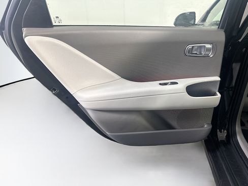 Used 2024 Hyundai Ioniq 6 SEL RWD image 26