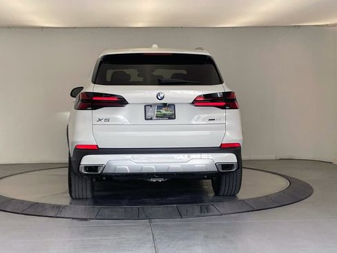 Used 2026 BMW X5 xDrive40i AWD/4WD image 4