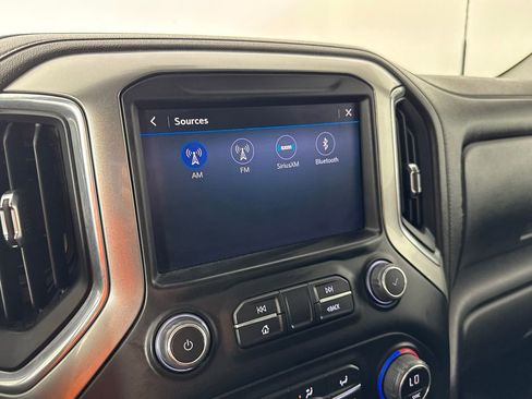 Used 2023 Chevrolet Silverado 3500 LT w/ Convenience Package AWD/4WD image 21