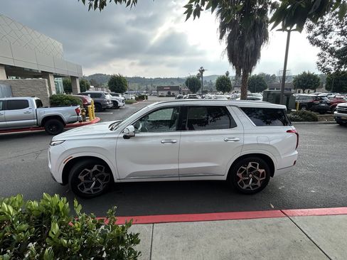 Used 2022 Hyundai Palisade Calligraphy w/ Cargo Package image 5