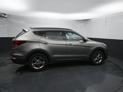 Used 2018 Hyundai Santa Fe Sport w/ 2.4L Value Package 02 FWD image 11
