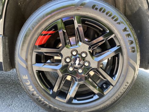 Used 2020 Chevrolet Traverse Premier w/ Redline Edition FWD image 43