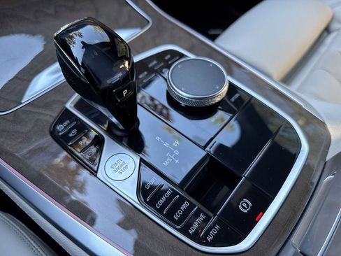 Used 2020 BMW X5 sDrive40i w/ Premium Package image 24