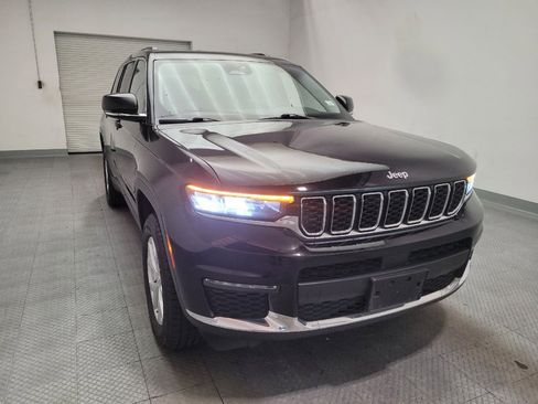 Used 2023 Jeep Grand Cherokee L Limited AWD/4WD image 14