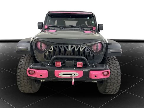 Used 2022 Jeep Wrangler Unlimited Rubicon w/ Cold Weather Group image 8