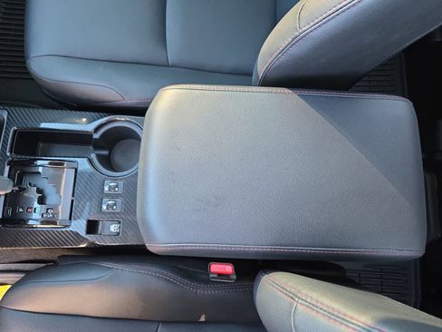 Used 2024 Toyota 4Runner TRD Off-Road Premium w/ Off Road Premium Plus Package image 20